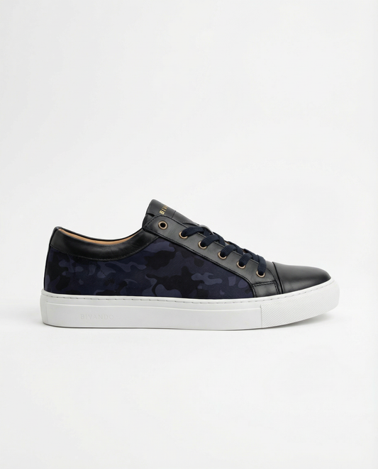 Bivando KA 1 marinblå kamouflage-sneaker från sidan